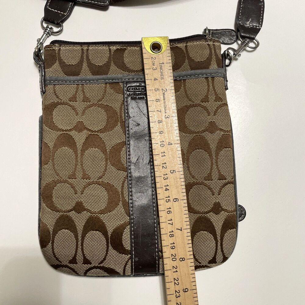 Coach Womens Small Canvas Signature Logo Crossbody Bag Classic Brown Zip Purse - Picture 5 of 10